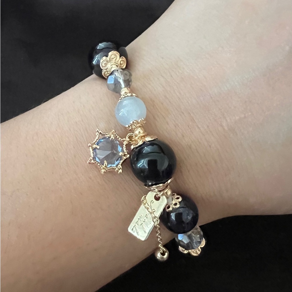 Trendy Beaded Black & Gold Bracelet
